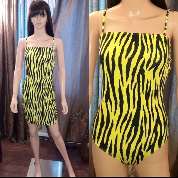 Neon Yellow Zebra Print 2-Piece Skirt Set - Picture 5 of 5